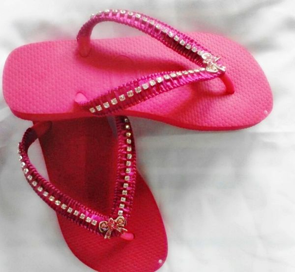 Pink com strass prata e laço