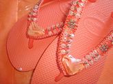 Coral com pedrarias