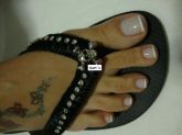 Preta com strass prata e caveira